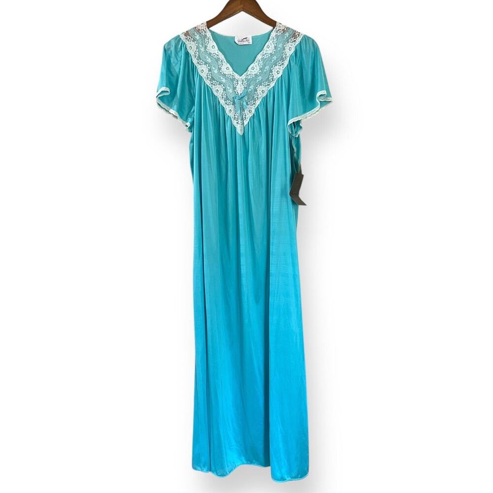 NWT Vintage Vanity Fair S Nylon Long Nightgown Lace V-Neck Aqua Glow 80s Granny